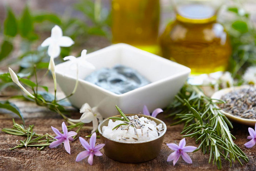 Find out the 5 most commonly used natural products for organic cosmetics